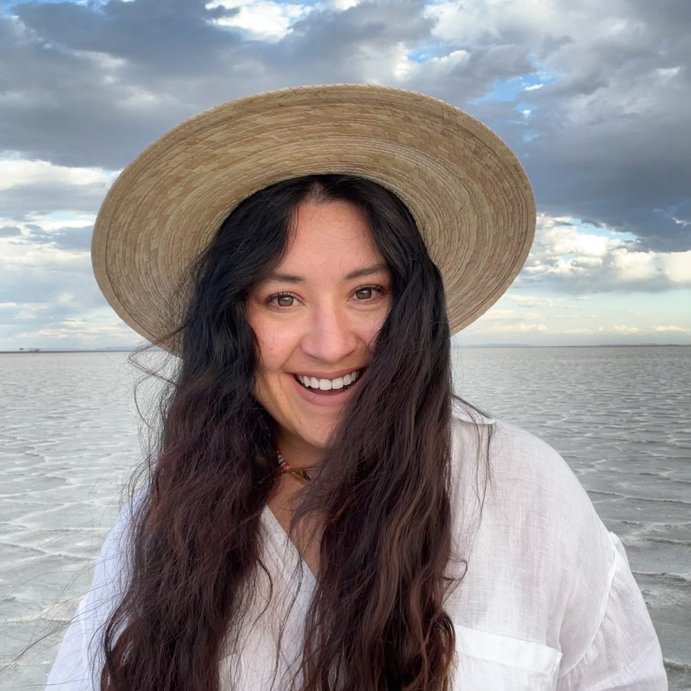 Meet your Posher, Carolina